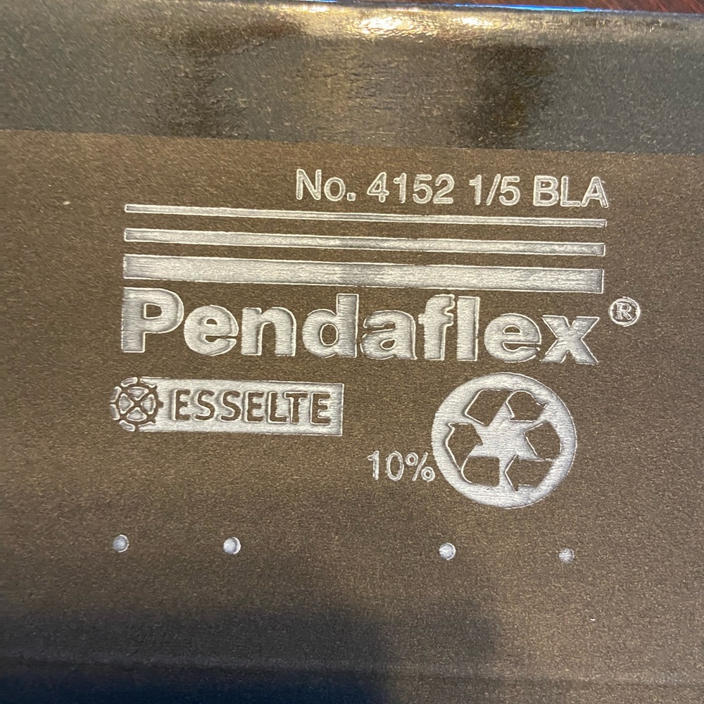 12 Pendaflex Black File Folder